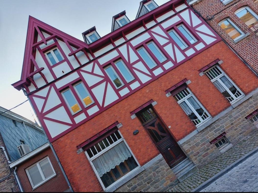 O Colombages Apartment Les Biolles Exterior photo